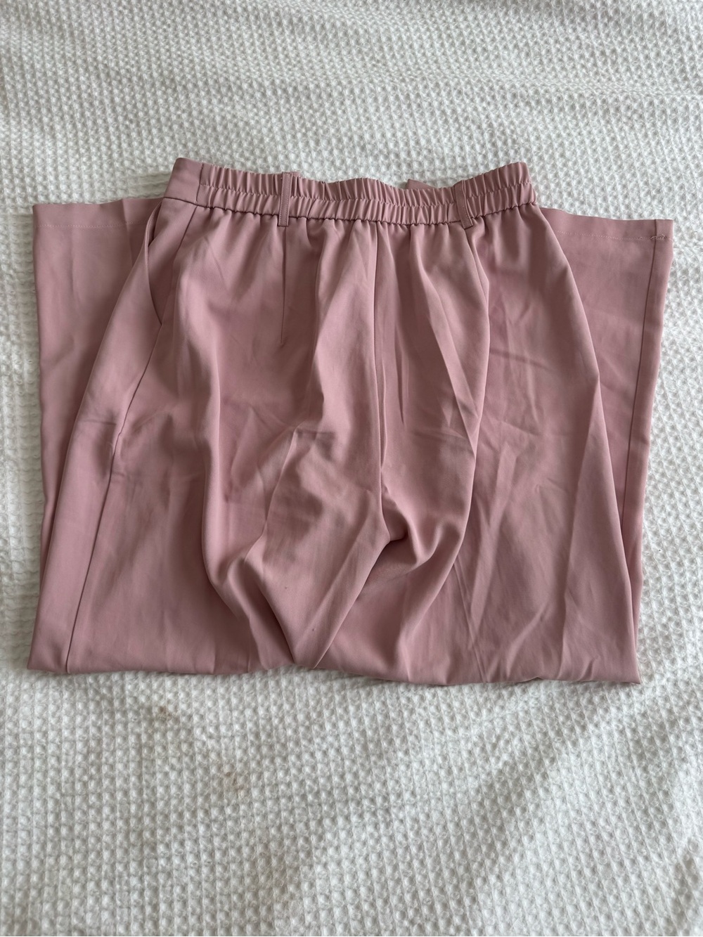 Pink slacks - Picture 3 of 4